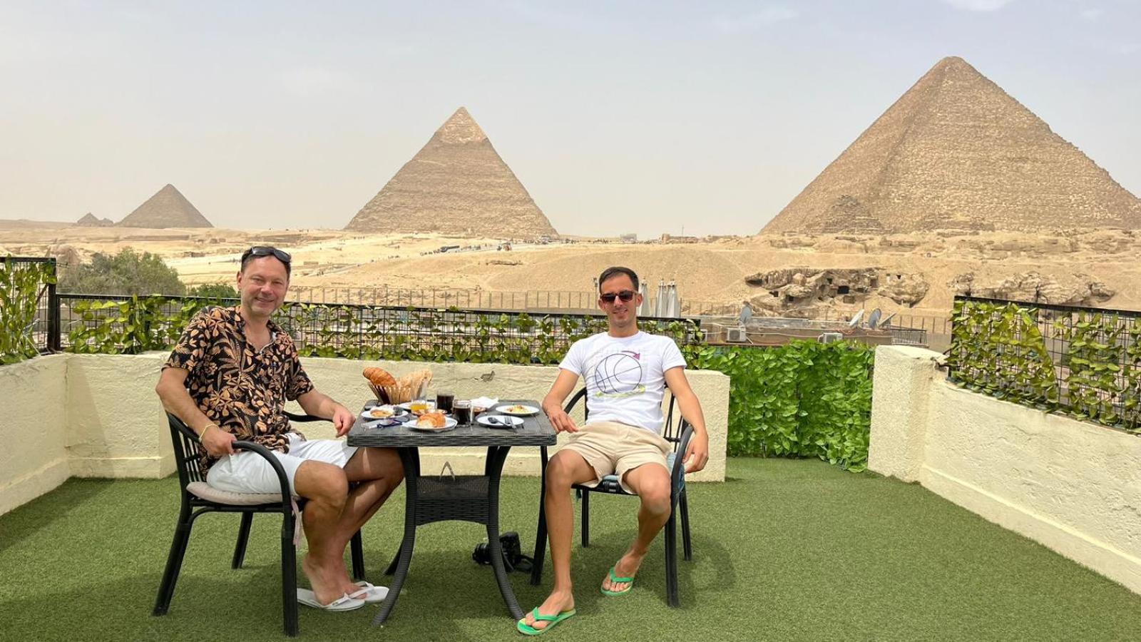 Solima Pyramids Inn Kafrat al Jabal Luaran gambar