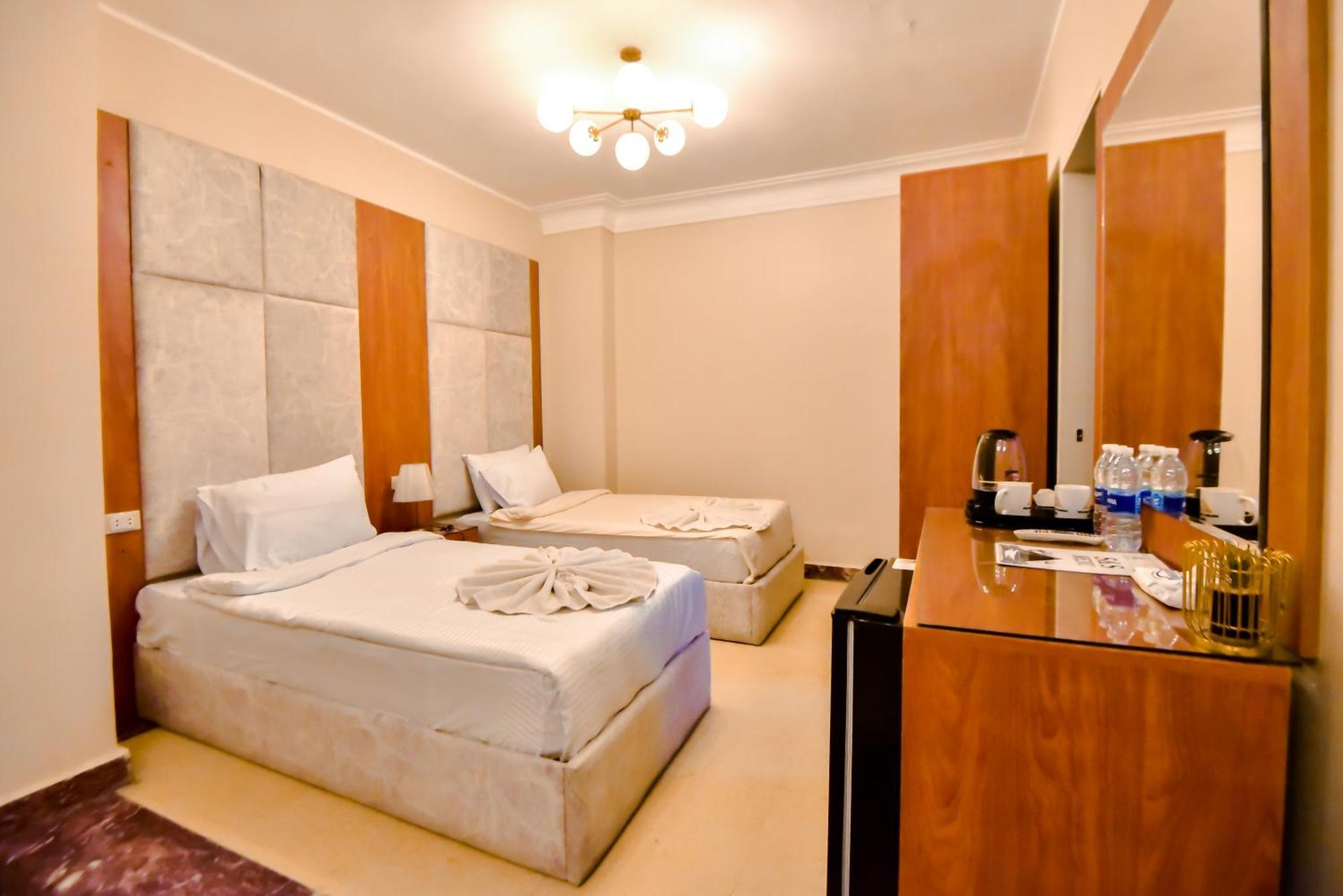 Solima Pyramids Inn Kafrat al Jabal Luaran gambar